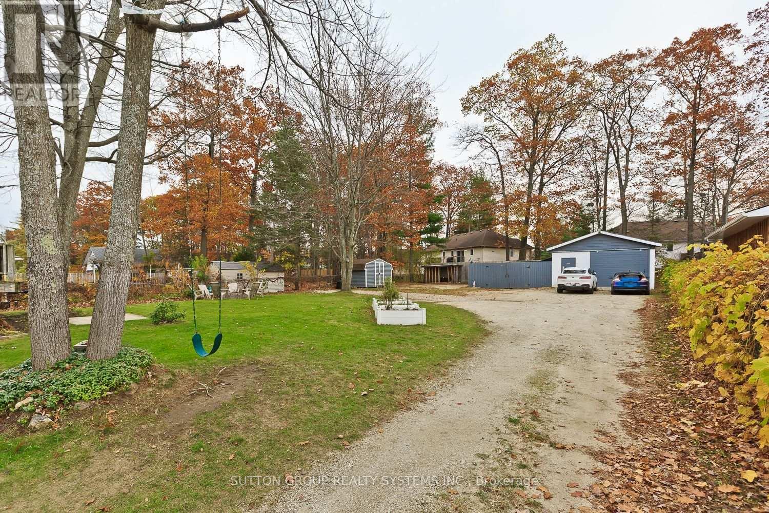 1877 RIVER RD W