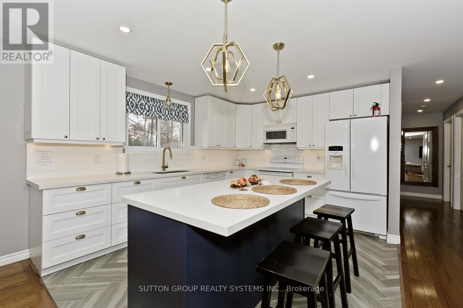 1877 RIVER RD W