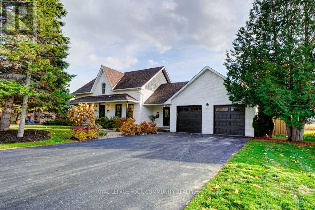 11 BLACKBURN AVE