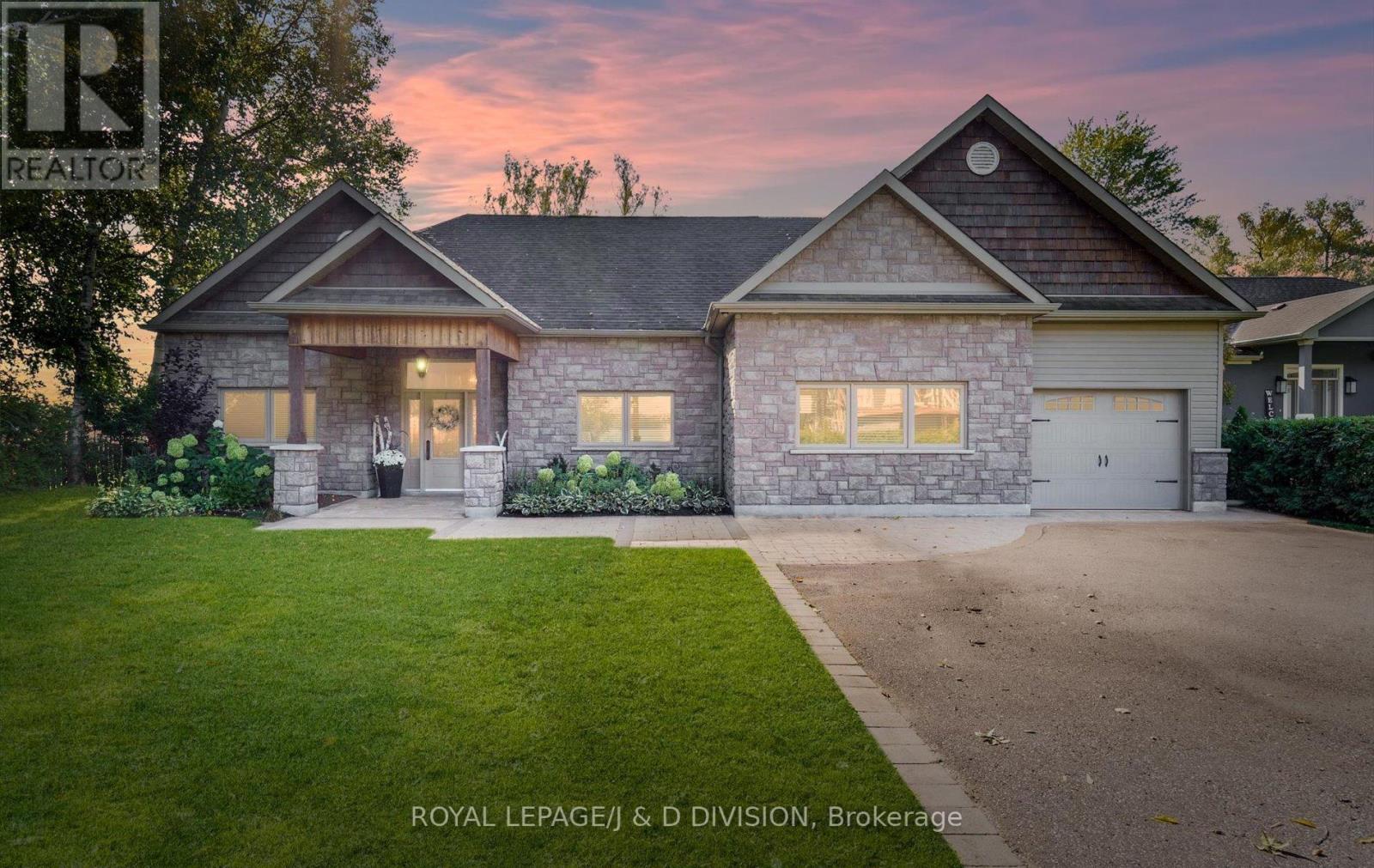 3189 SHOREVIEW DR