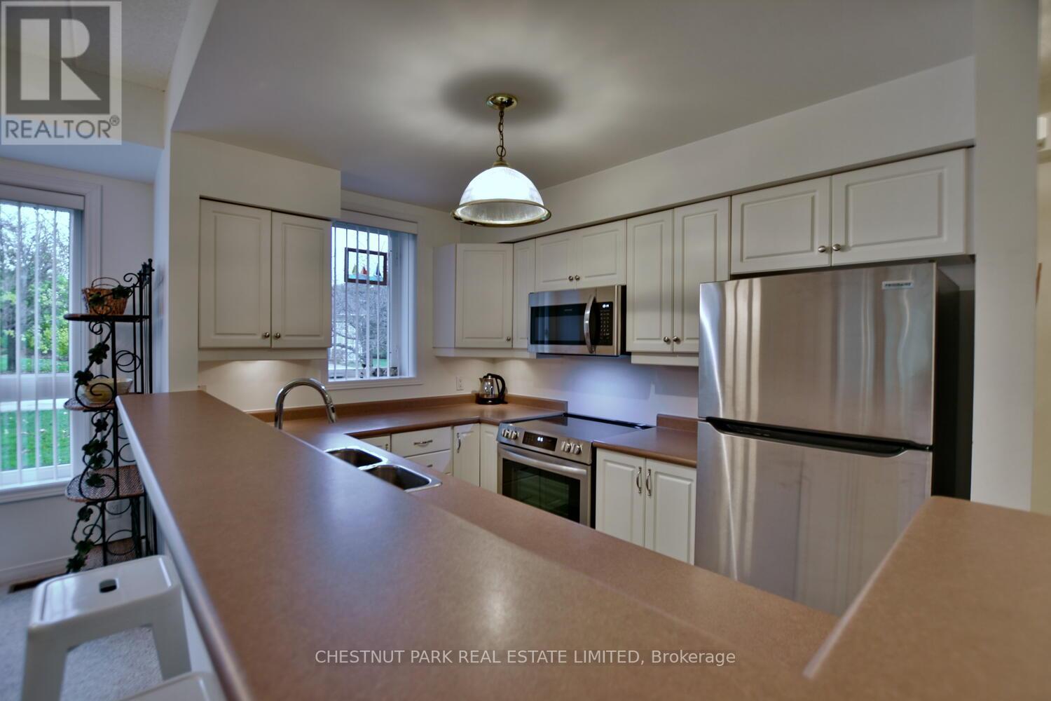 684 JOHNSTON PARK AVE