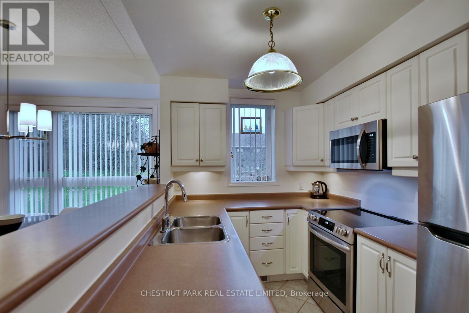 684 JOHNSTON PARK AVE
