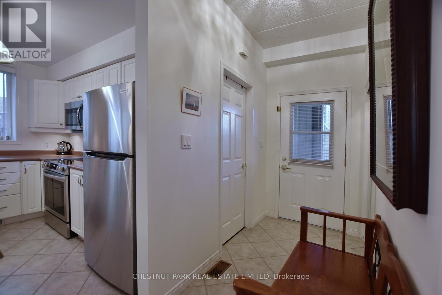 684 JOHNSTON PARK AVE