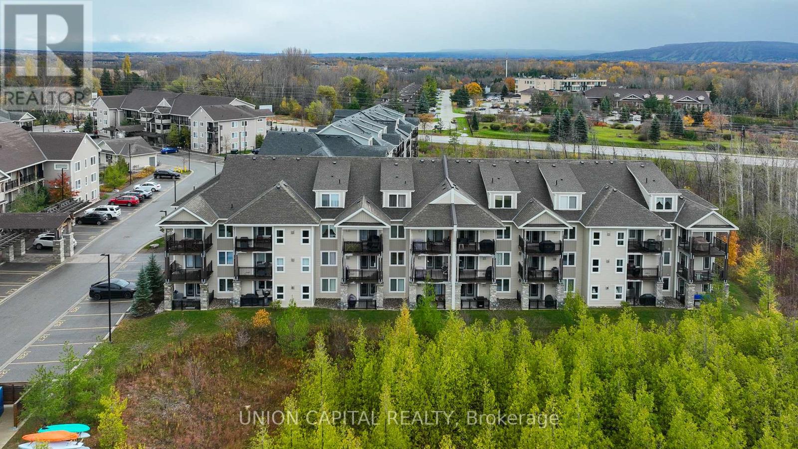 #205 -6 ANCHORAGE CRES, #205