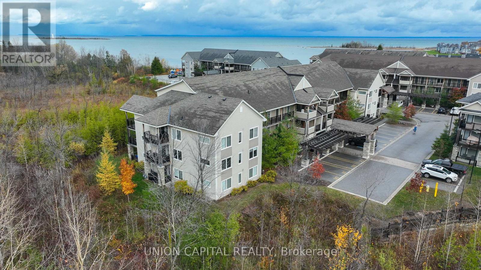 #205 -6 ANCHORAGE CRES, #205