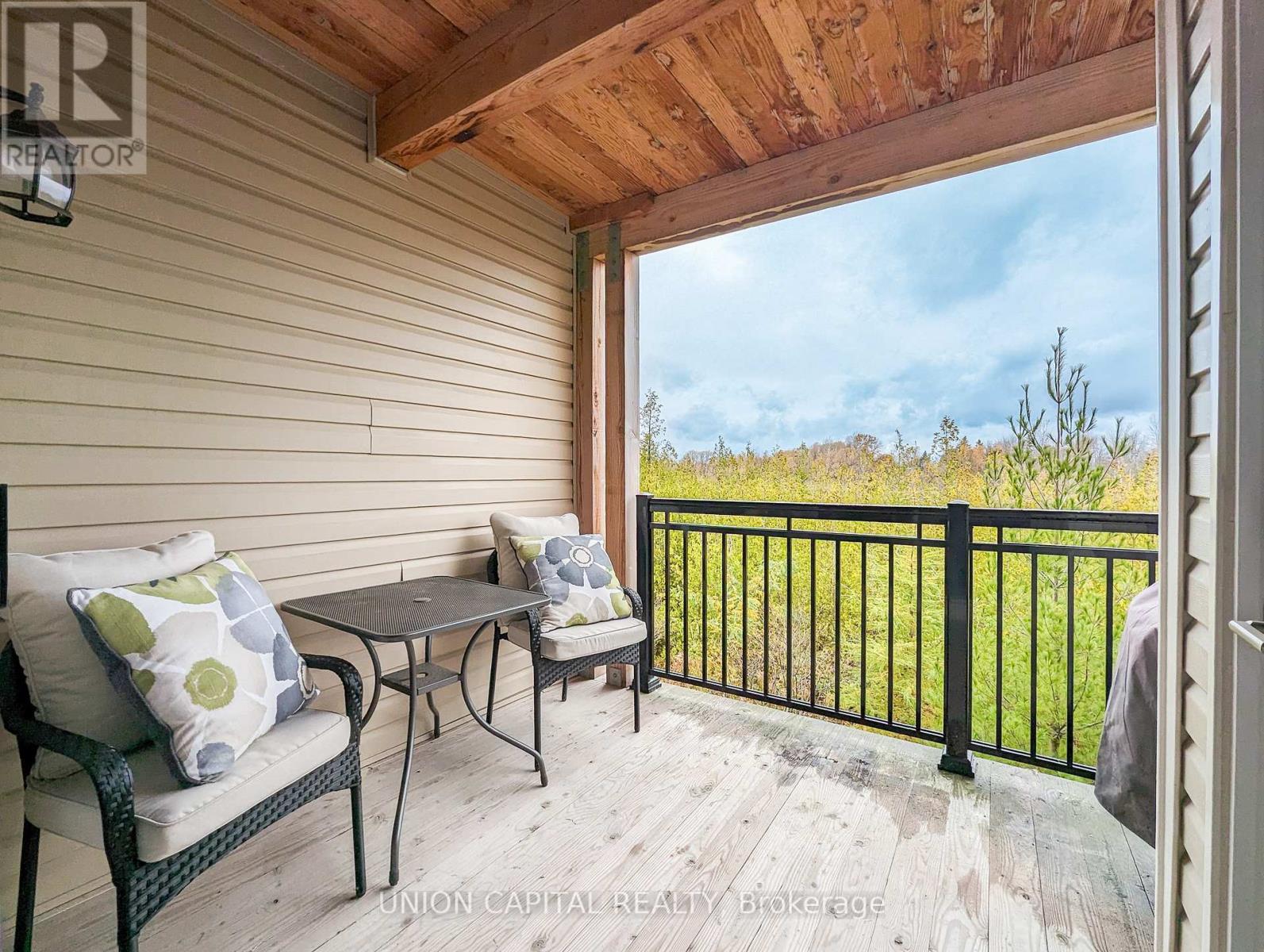 #205 -6 ANCHORAGE CRES, #205