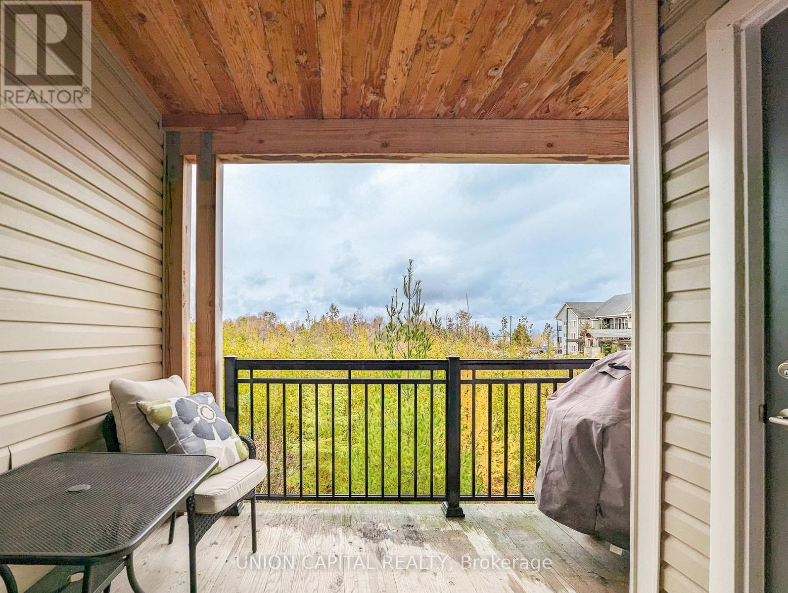 #205 -6 ANCHORAGE CRES, #205