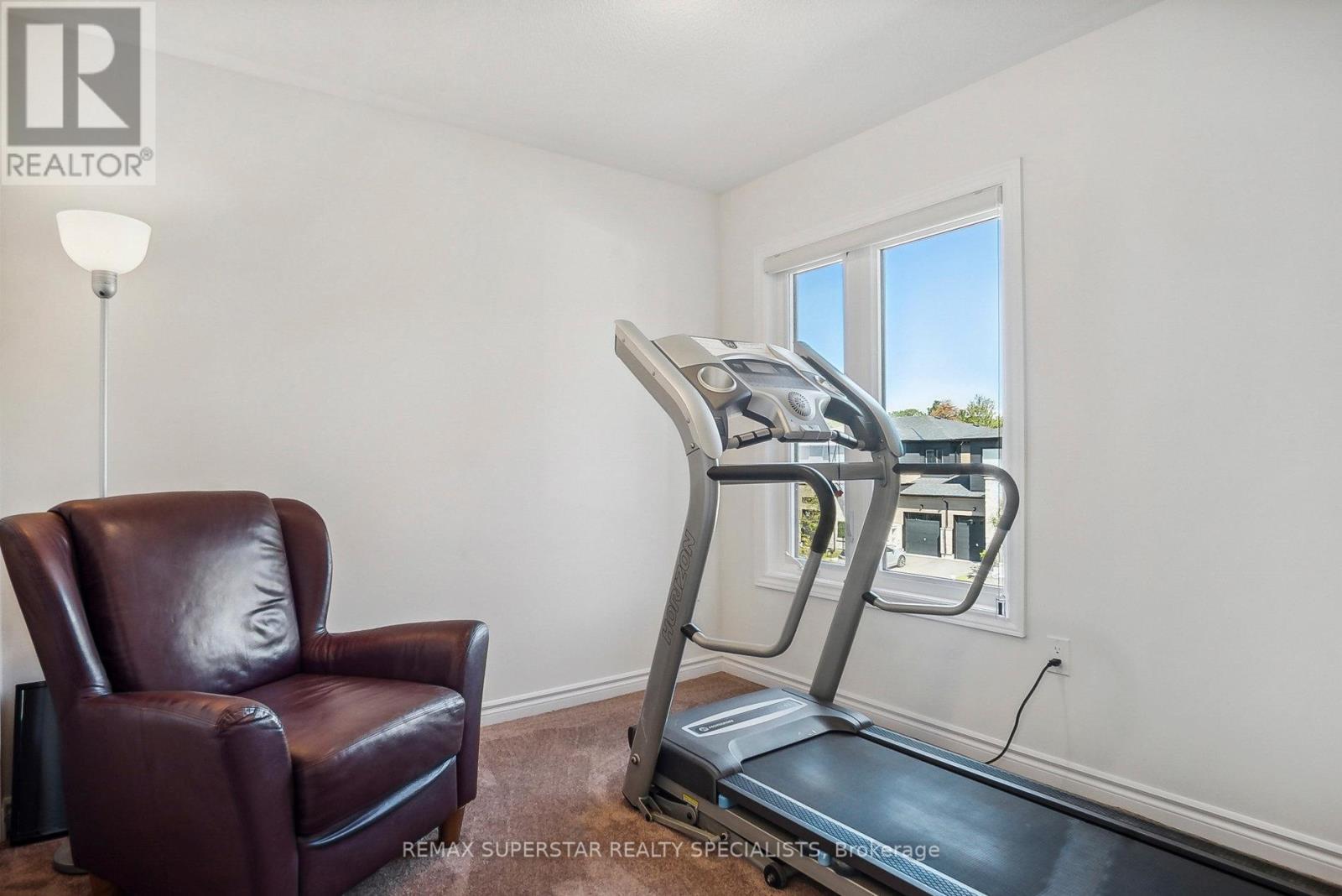 59 EBERHARDT DR