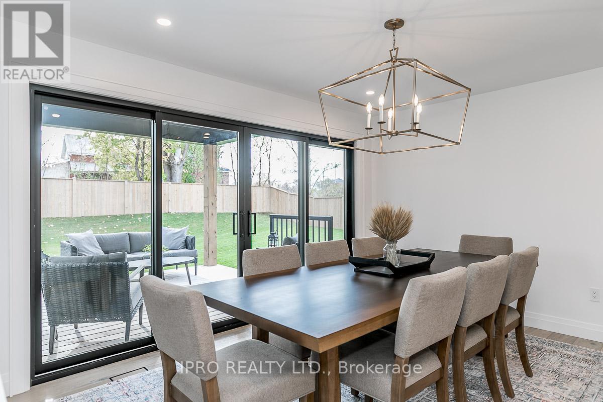 10 GOLFVIEW DR