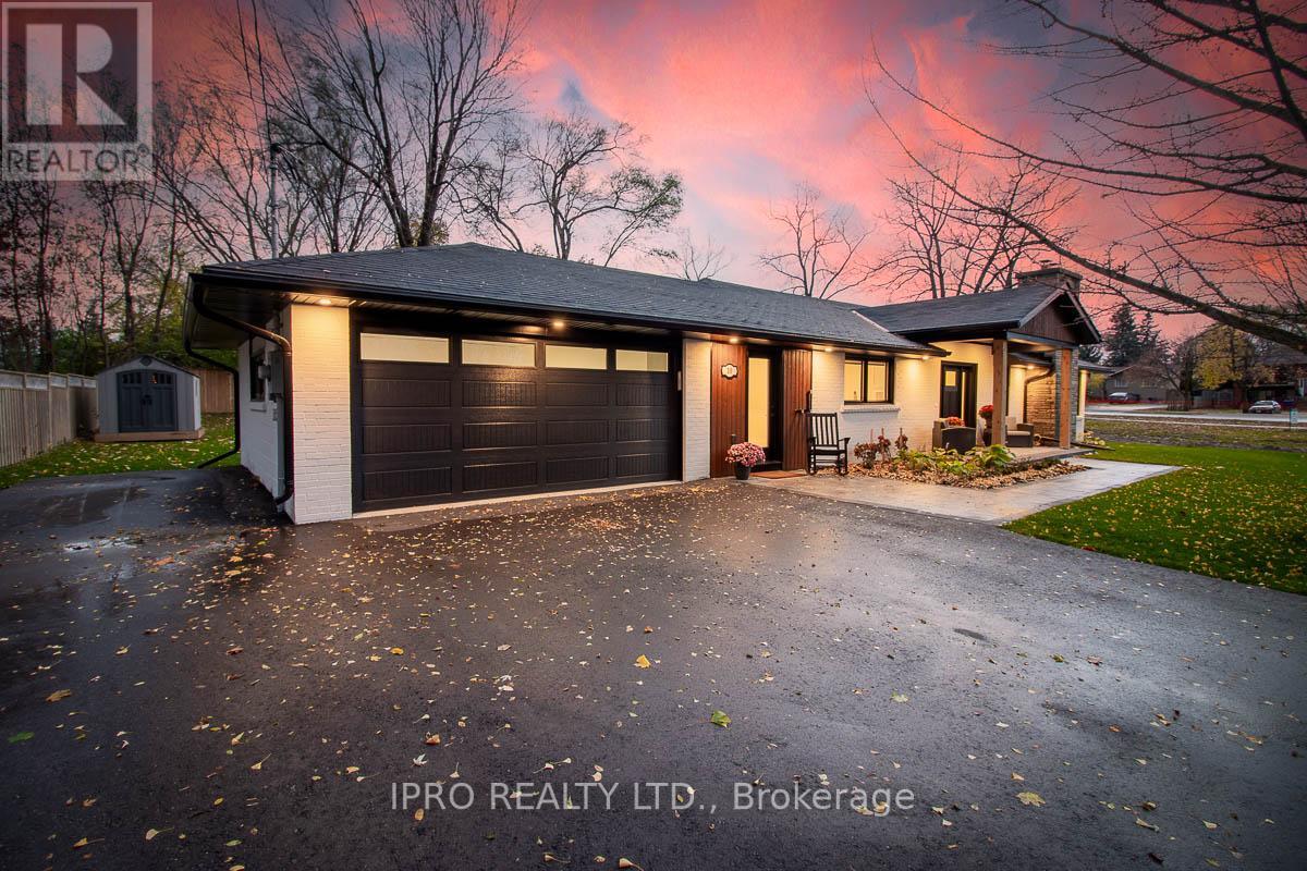 10 GOLFVIEW DR
