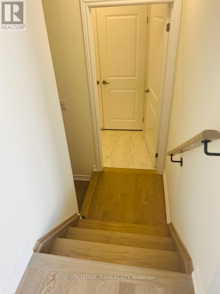 4 DEL RAY CRES