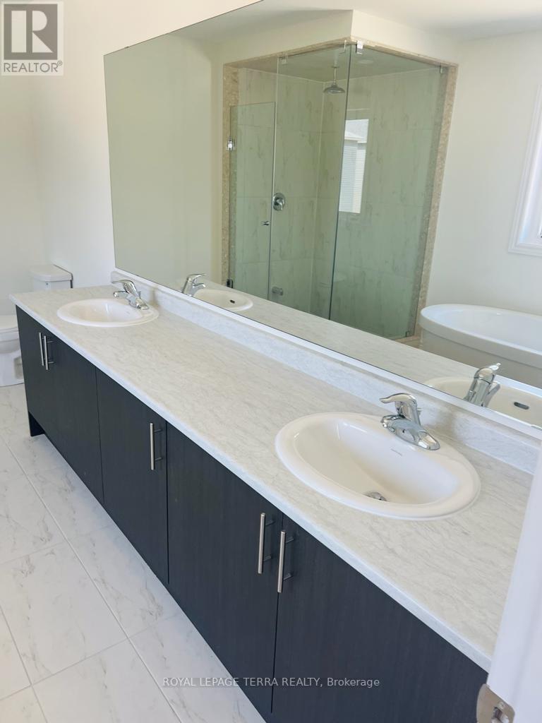 4 DEL RAY CRES