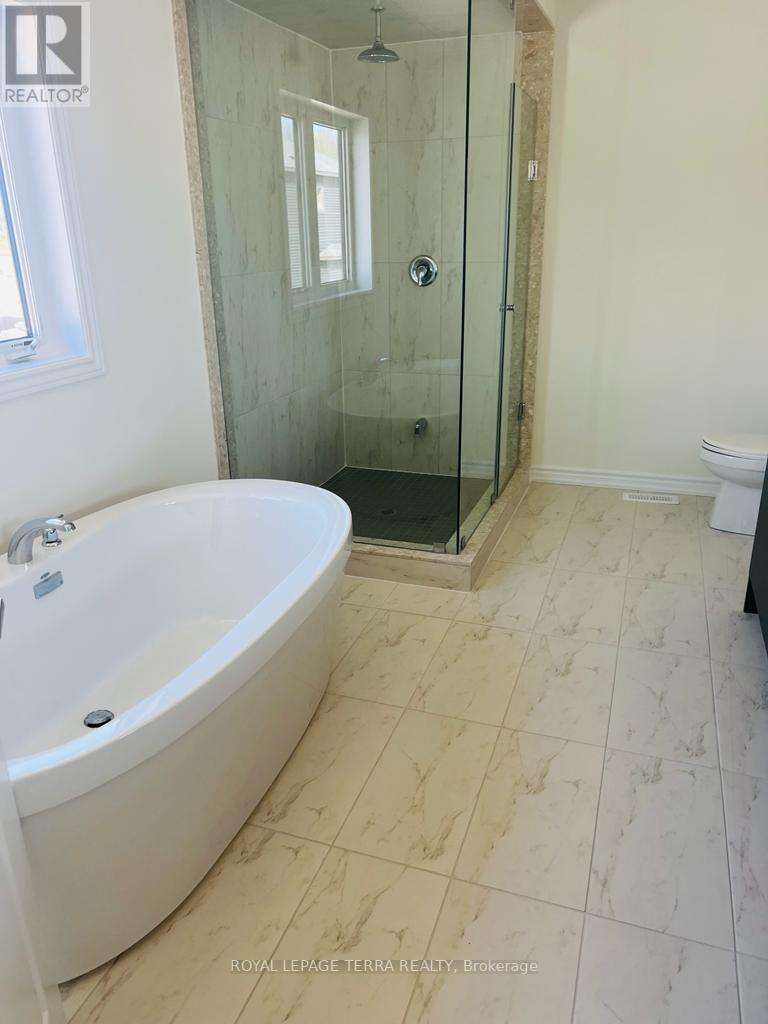 4 DEL RAY CRES