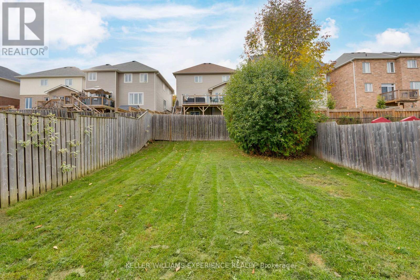 104 PEARL DR