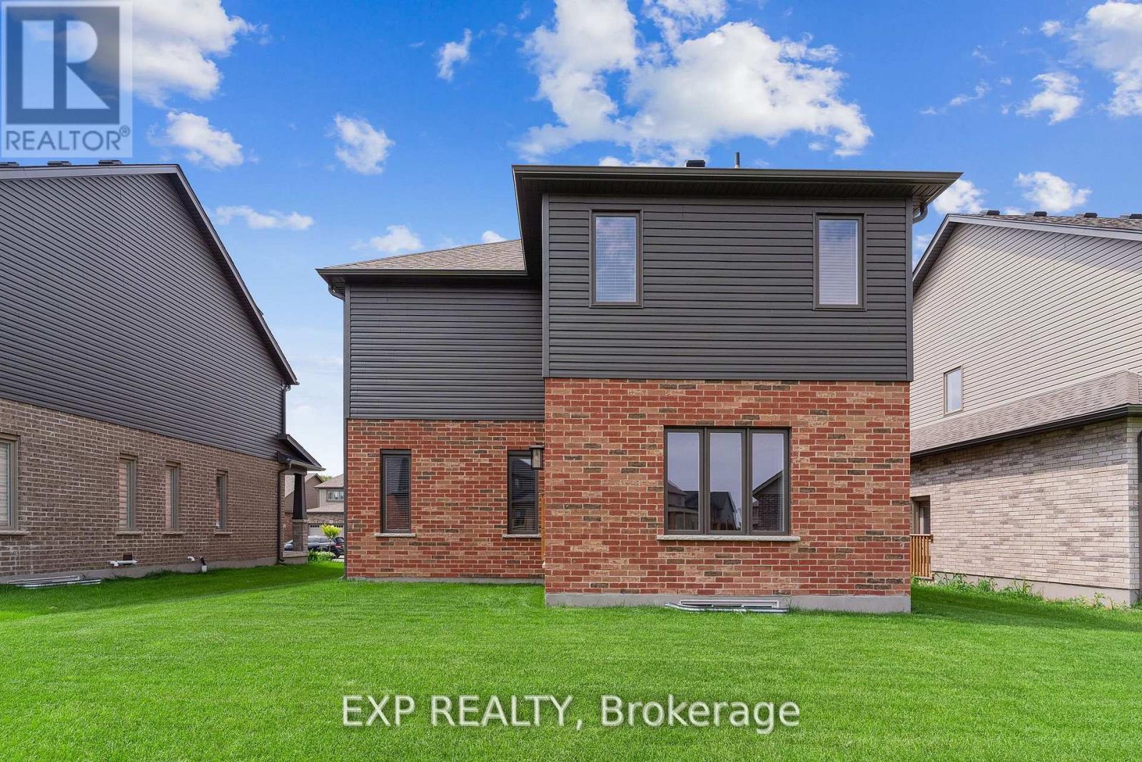 113 PLEWES DR