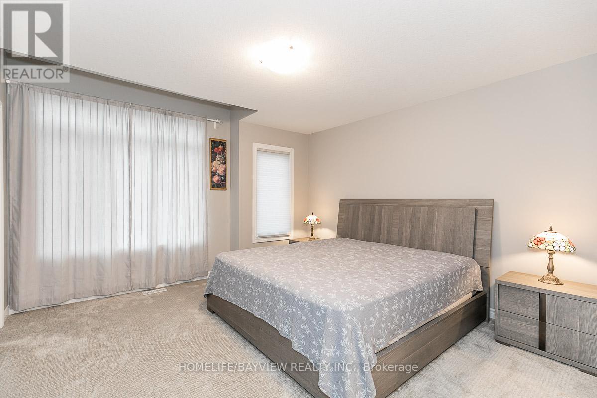 1051 WRIGHT DR