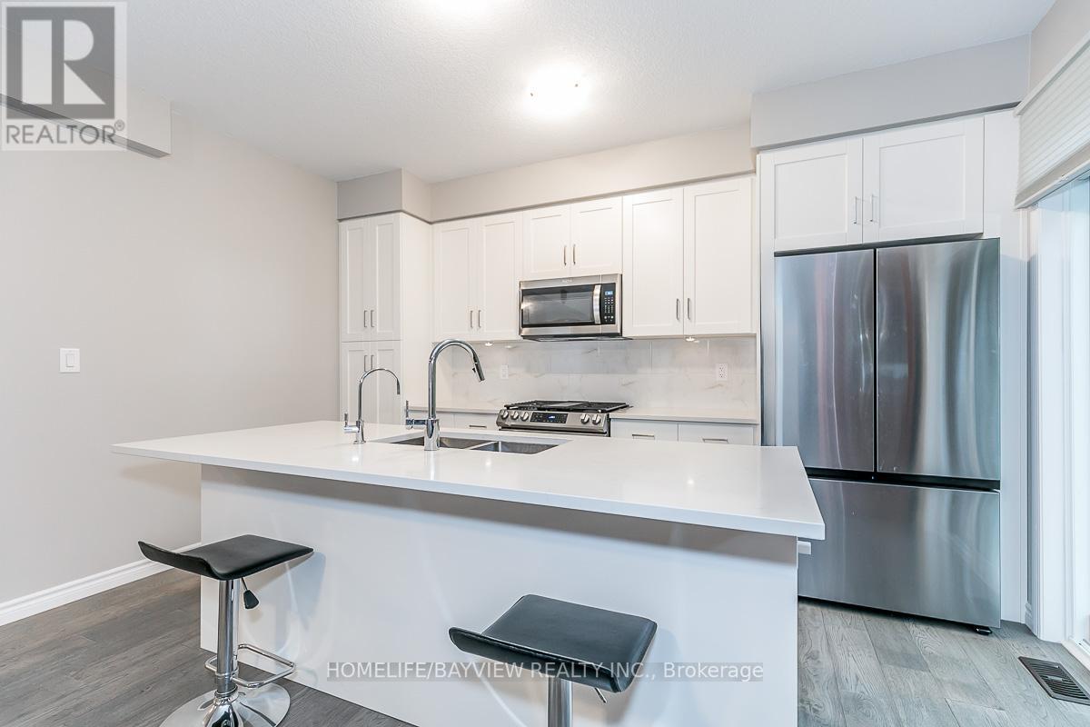 1051 WRIGHT DR