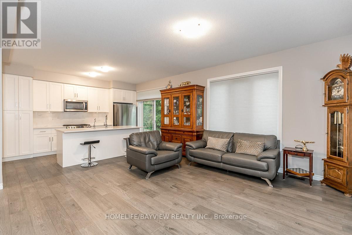 1051 WRIGHT DR