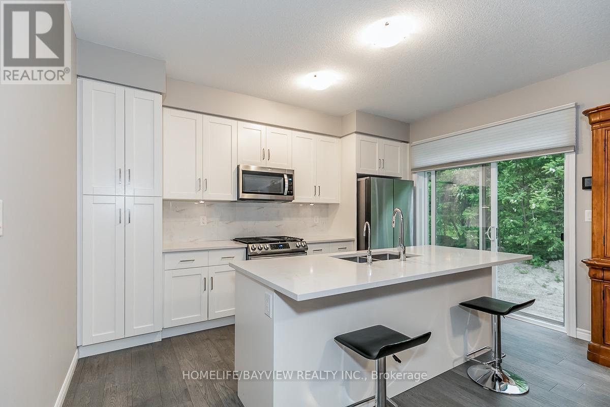1051 WRIGHT DR