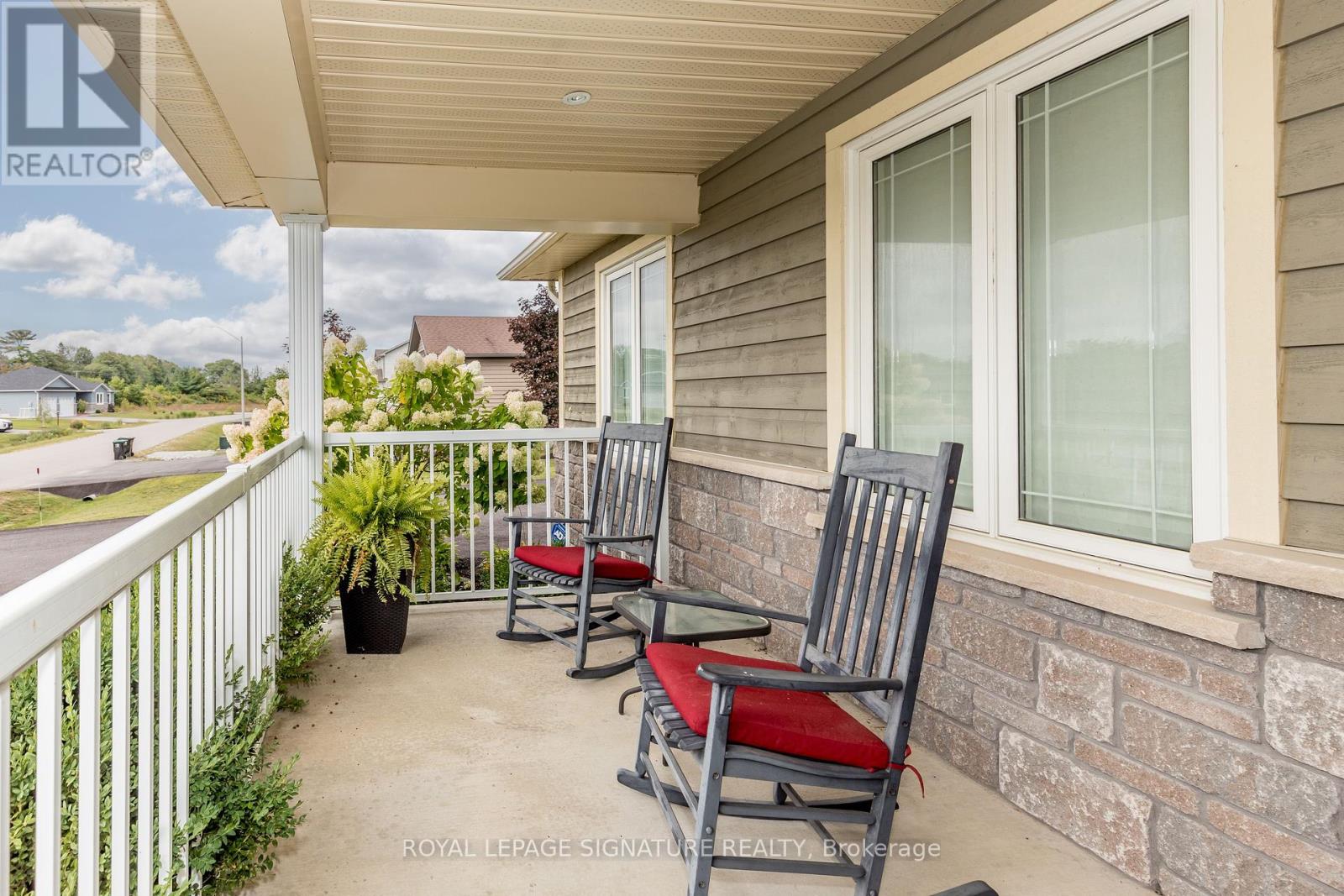 1904 ELANA DR