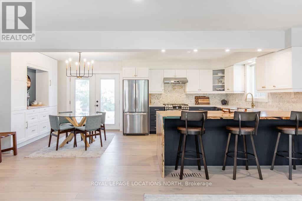 127 WASAGA SANDS DR