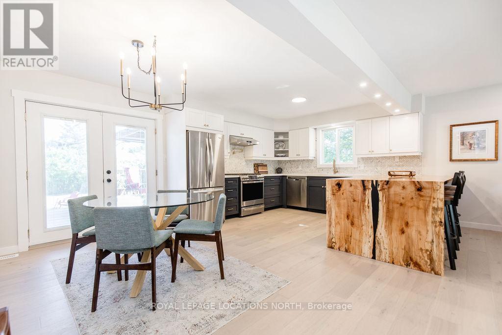 127 WASAGA SANDS DR