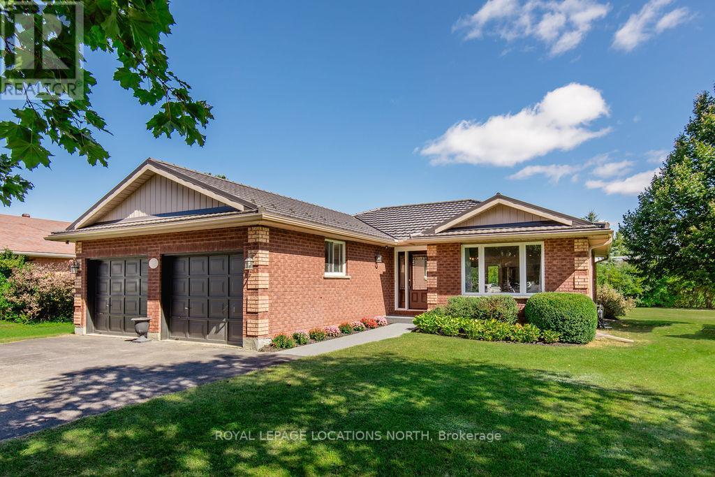 127 WASAGA SANDS DR