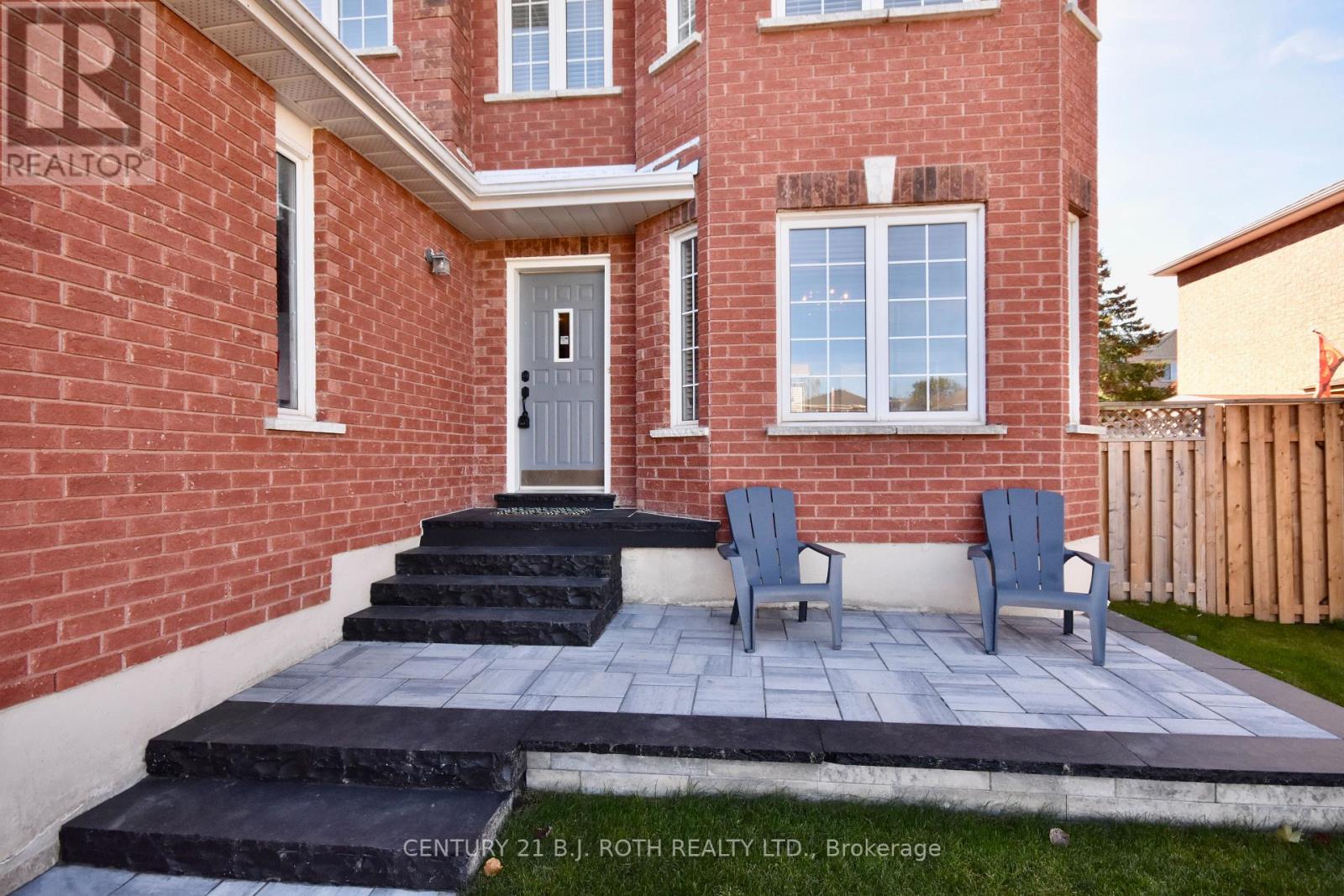 173 HURST DR