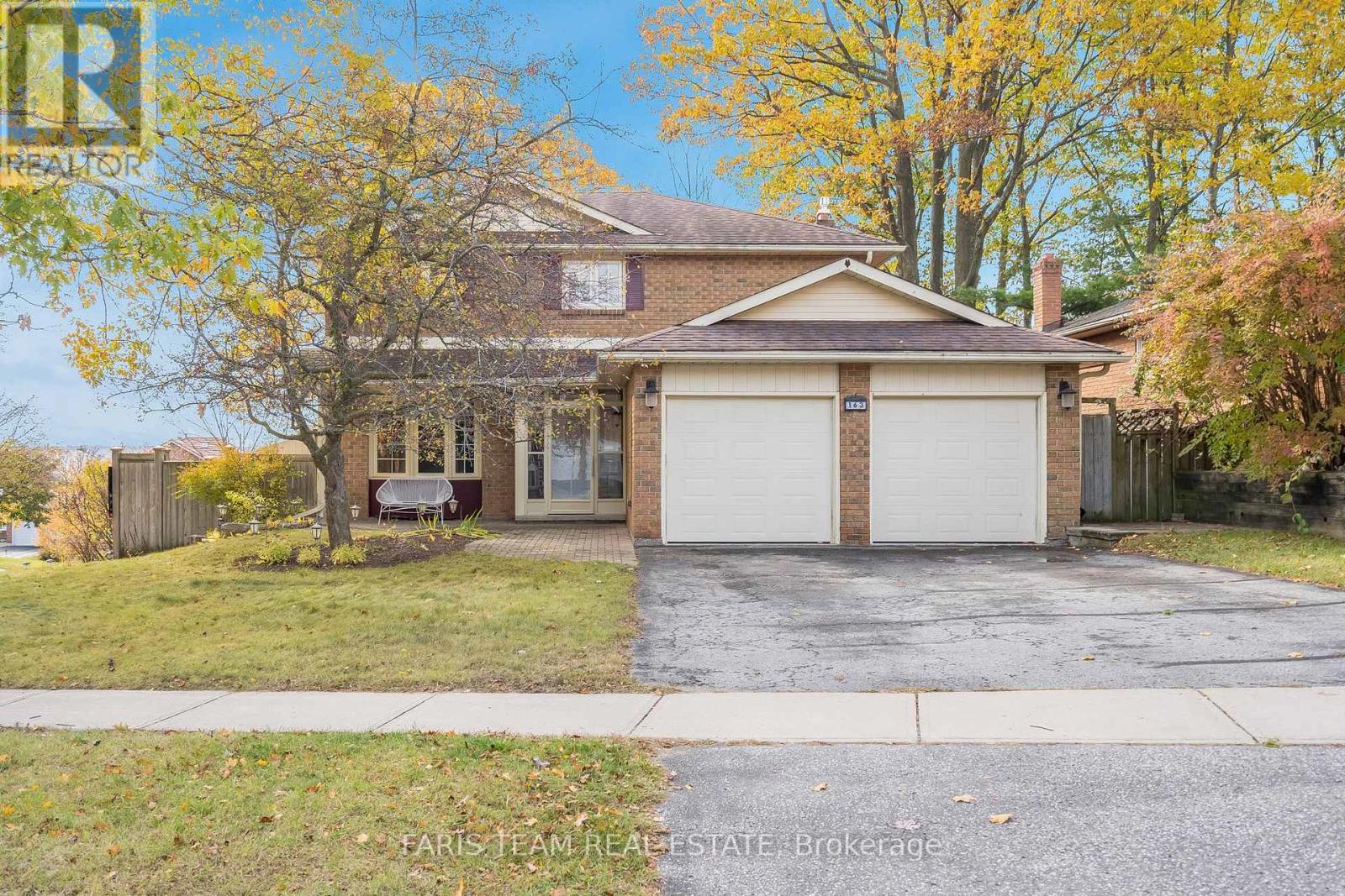 163 FOX RUN
