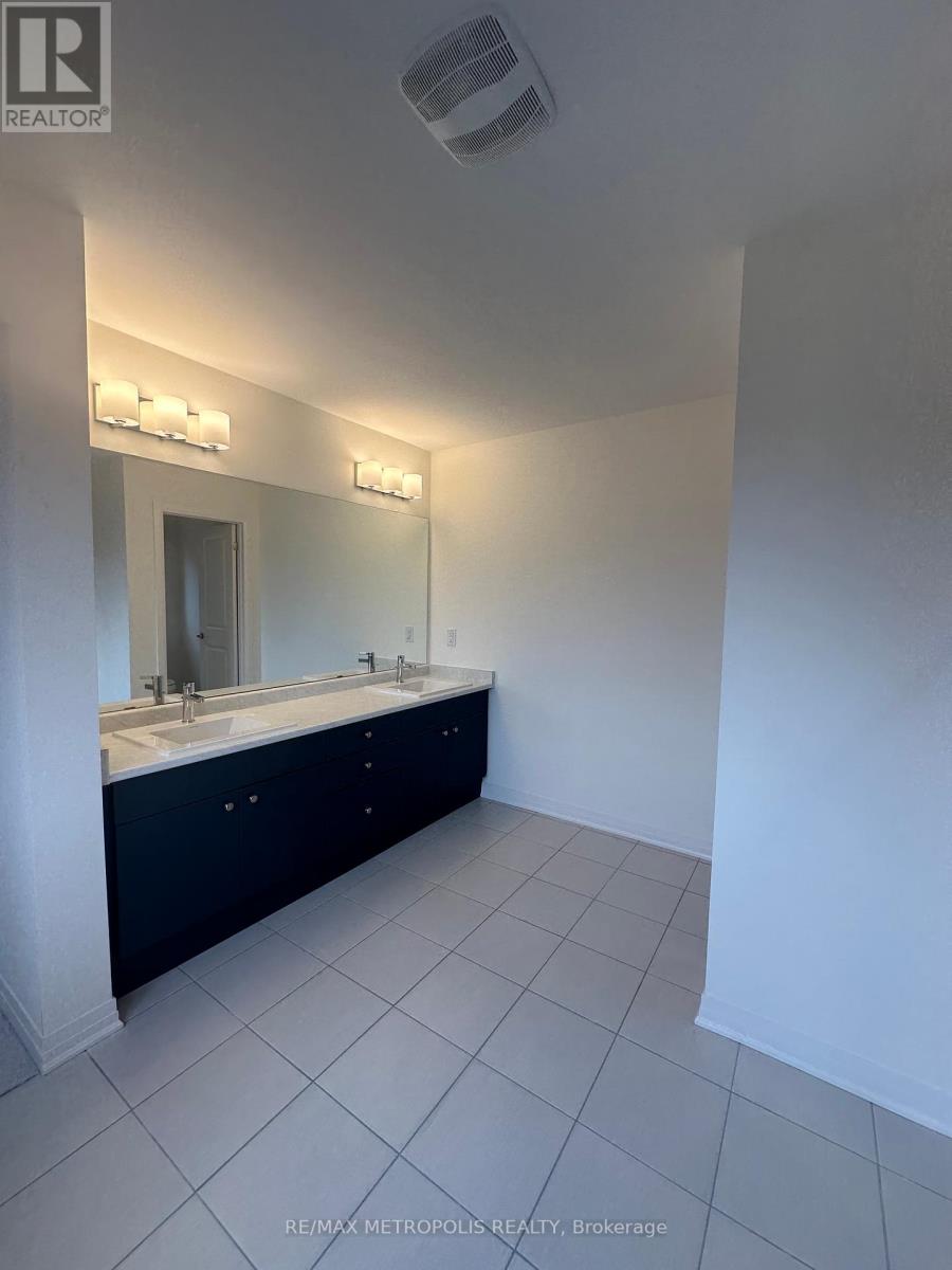 #MAIN -34 COPPERHILL HTS, #Main