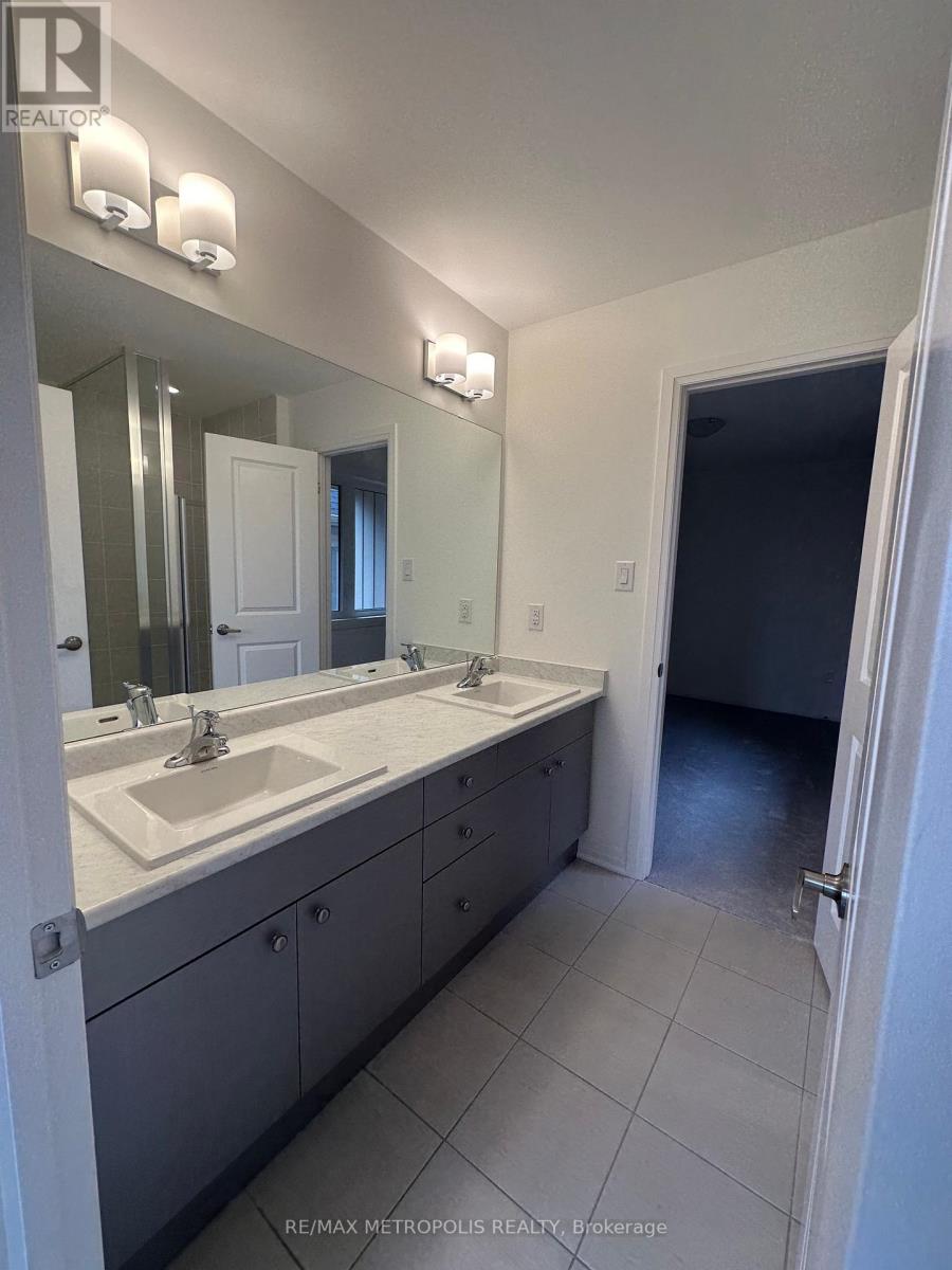 #MAIN -34 COPPERHILL HTS, #Main
