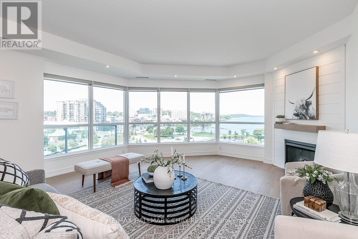 #801 -6 TORONTO ST, #801