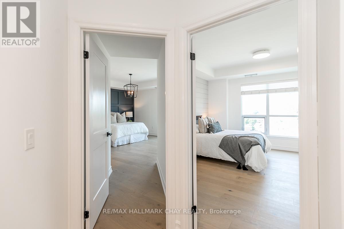 #801 -6 TORONTO ST, #801