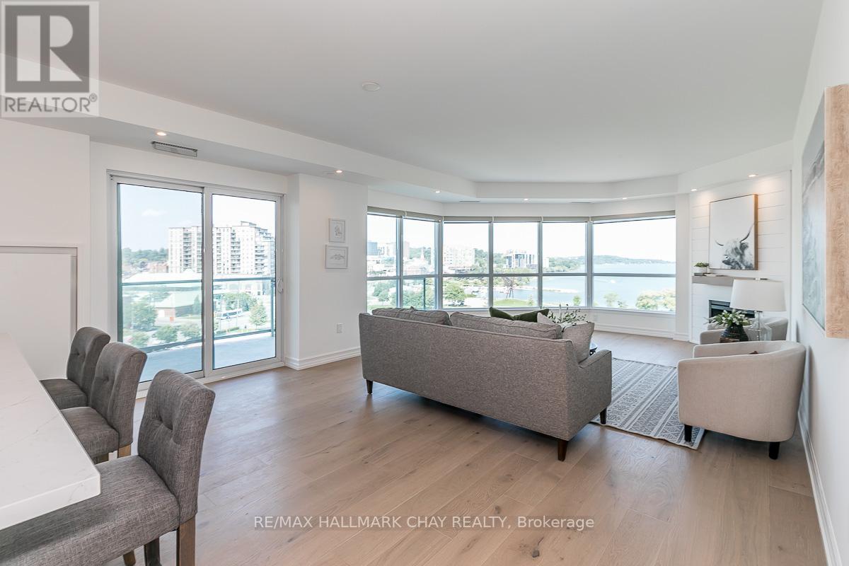 #801 -6 TORONTO ST, #801