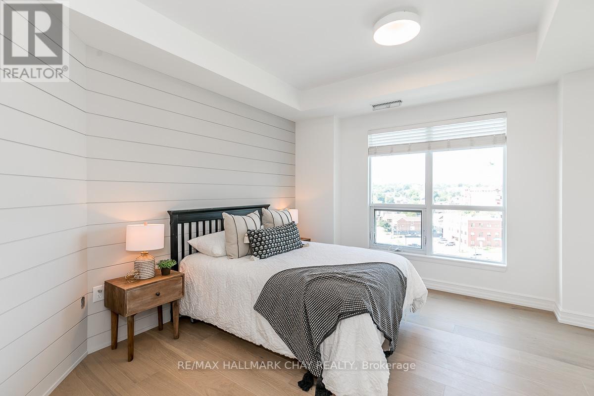 #801 -6 TORONTO ST, #801