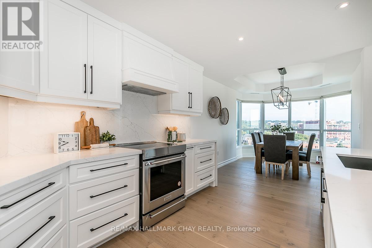 #801 -6 TORONTO ST, #801