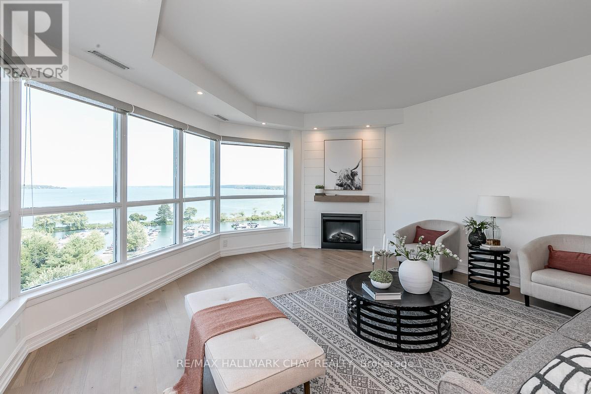 #801 -6 TORONTO ST, #801