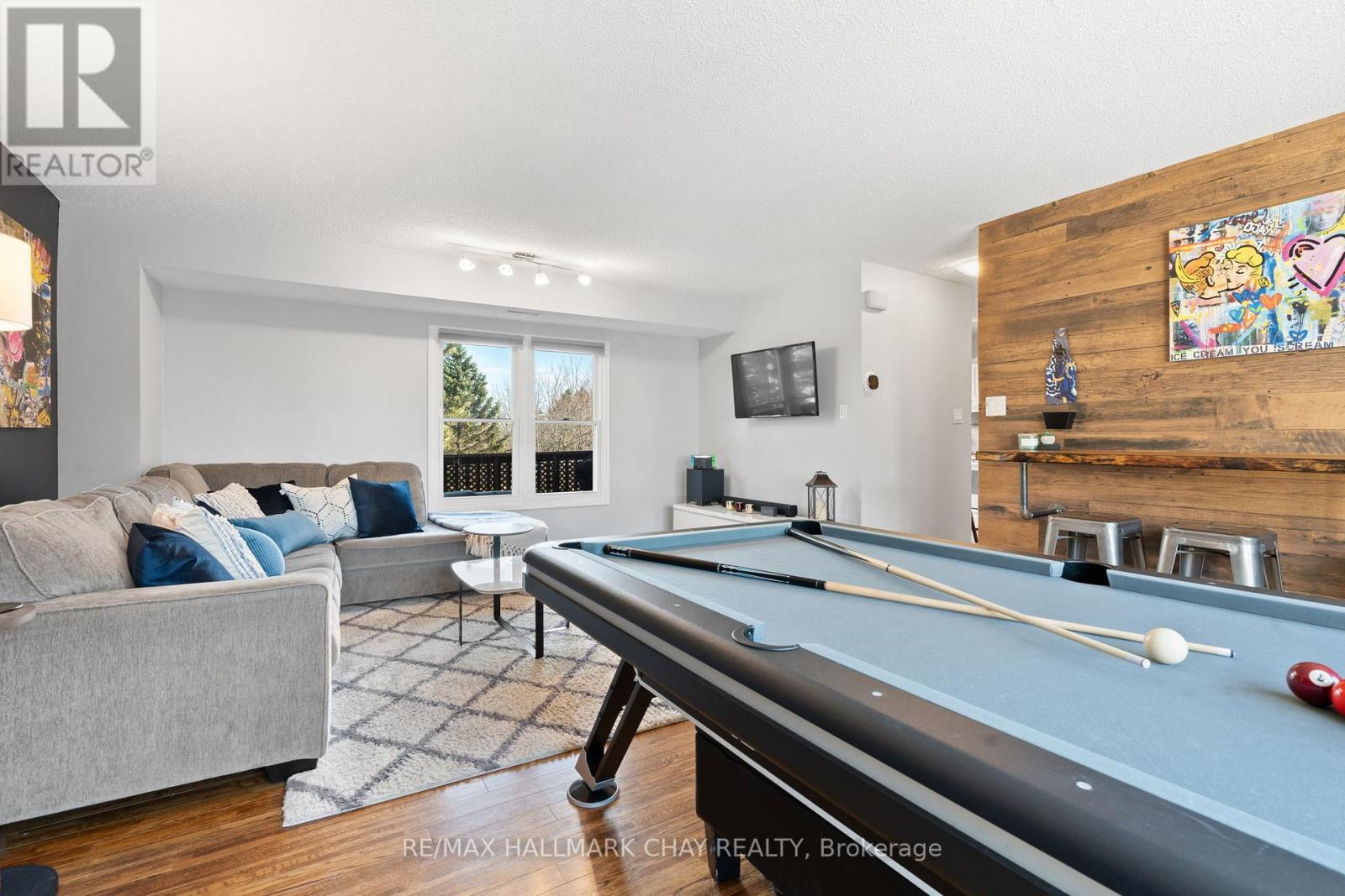 #52 -119 D'AMBROSIO DR, #52