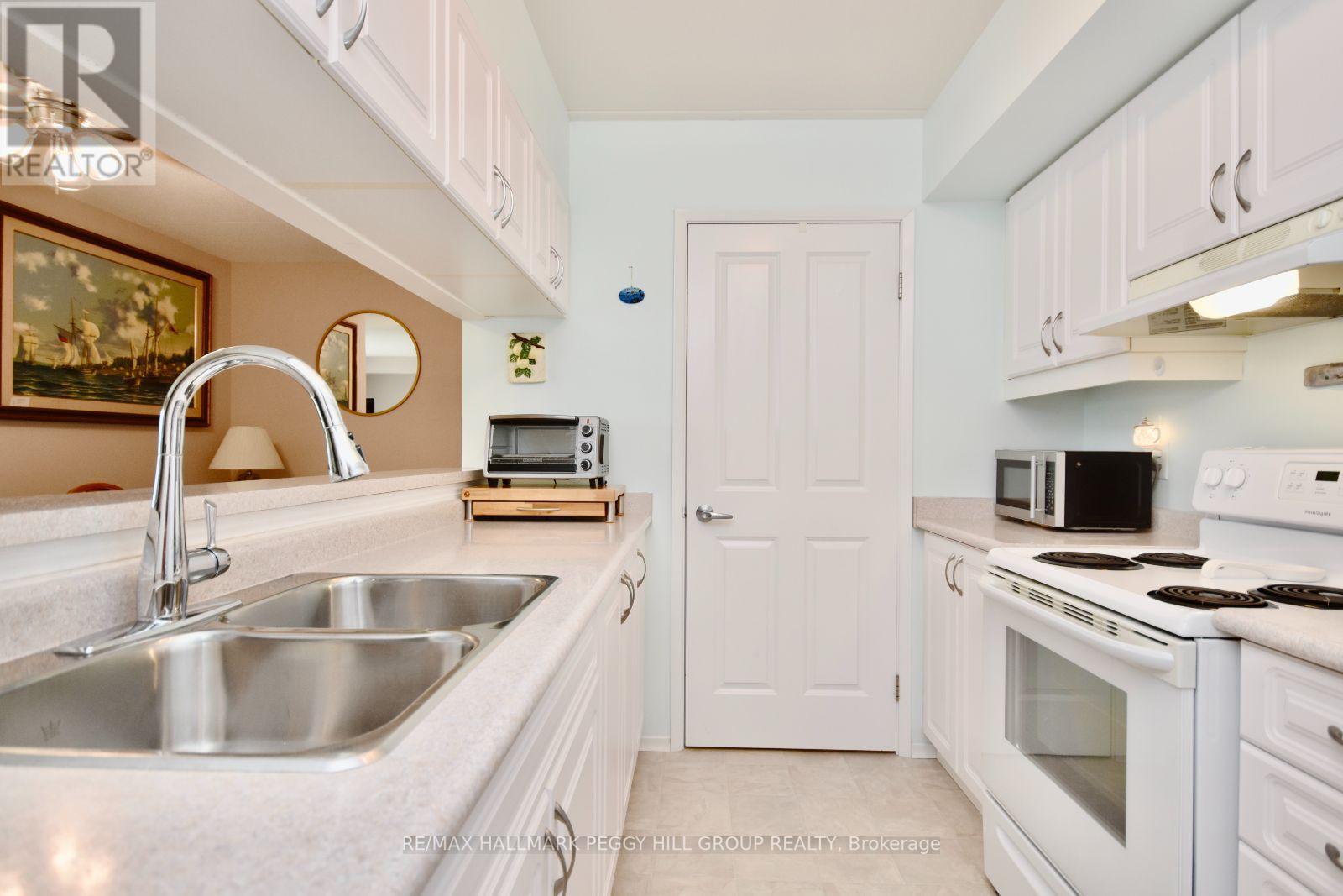 #311 -333 LAFONTAINE RD W, #311