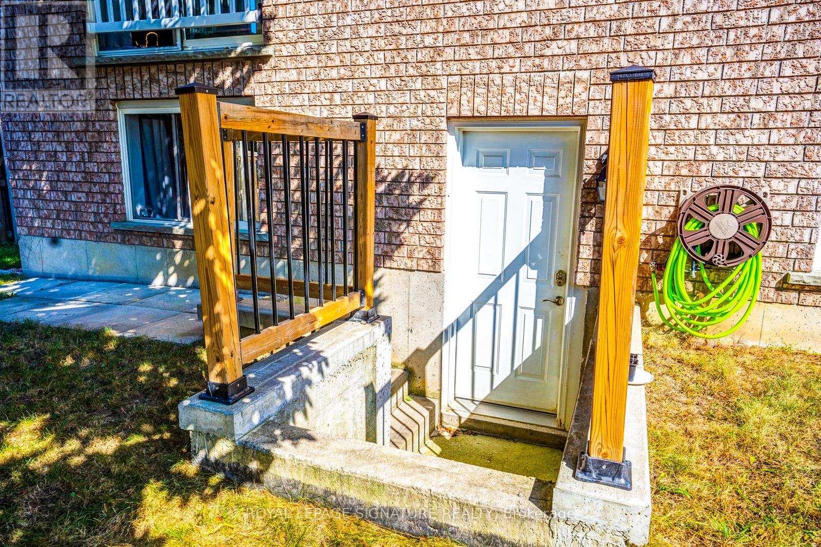 263 PRINGLE DR