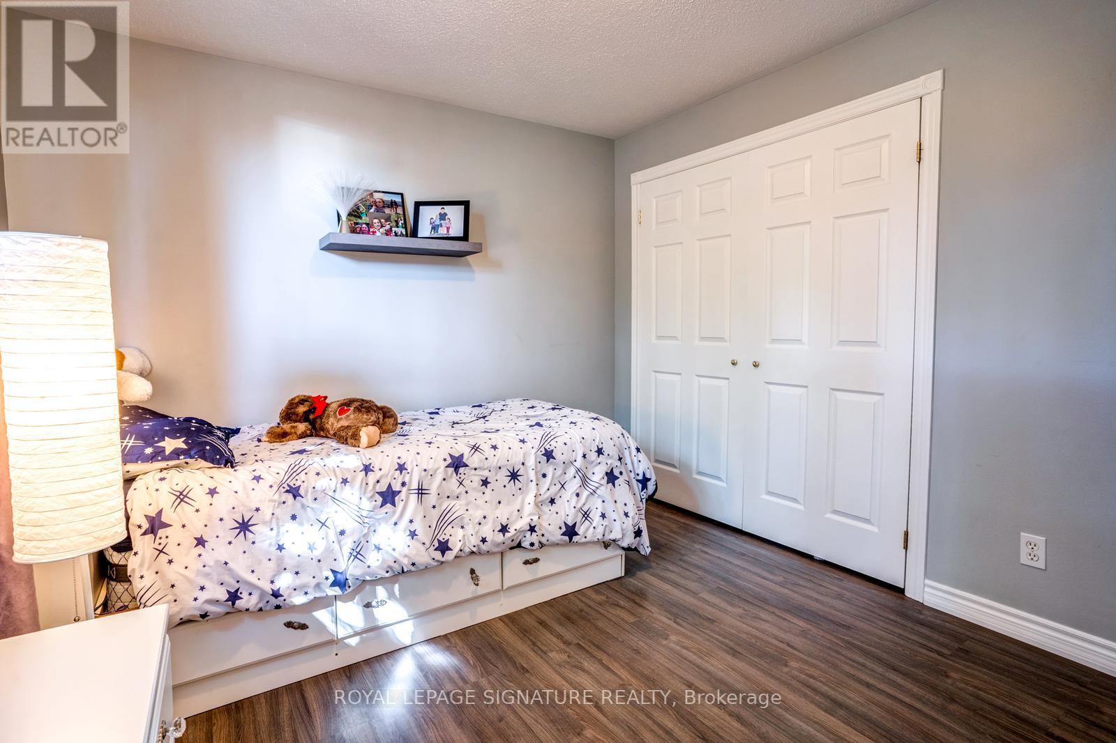 263 PRINGLE DR