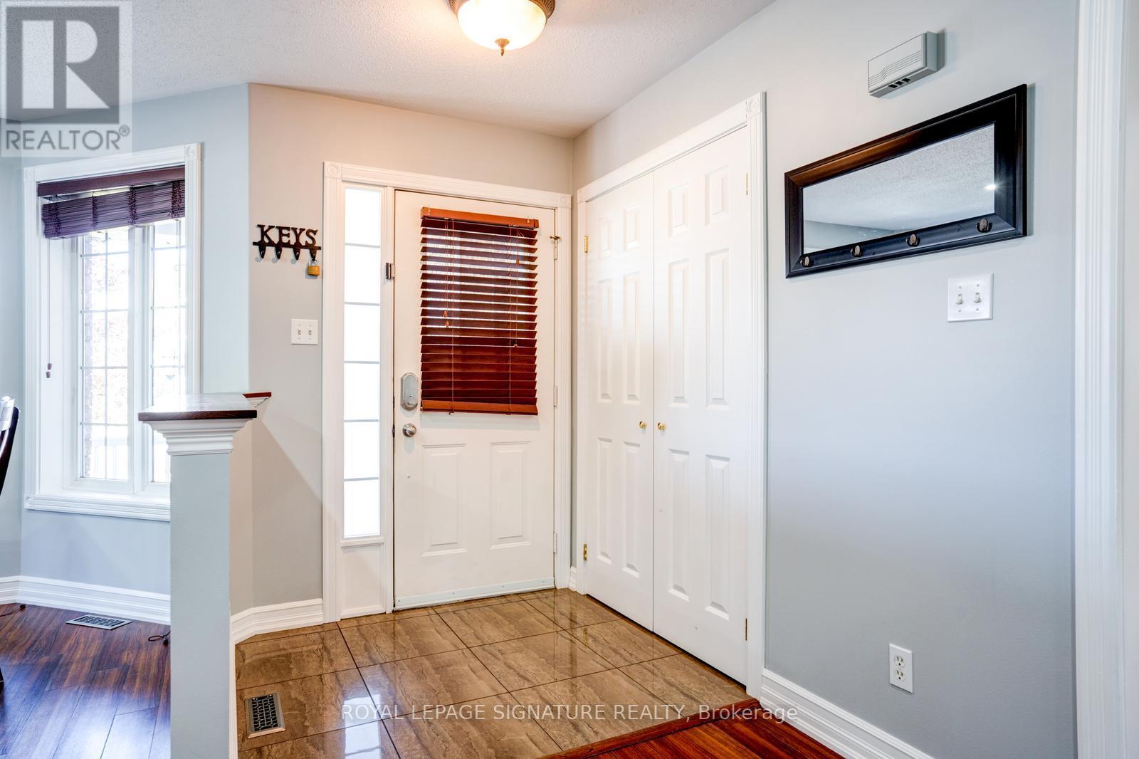 263 PRINGLE DR