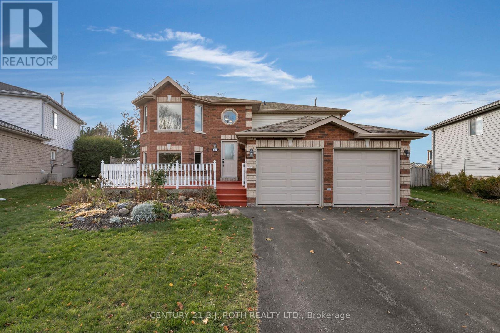 10 SELKIRK CRES