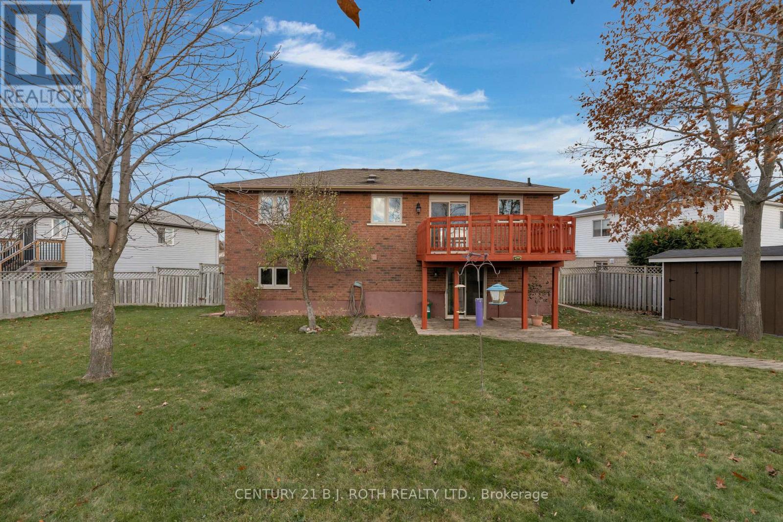 10 SELKIRK CRES
