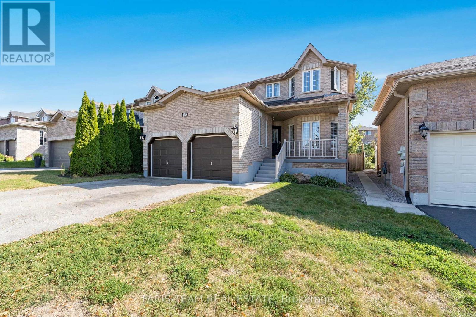 13 JESSICA DR
