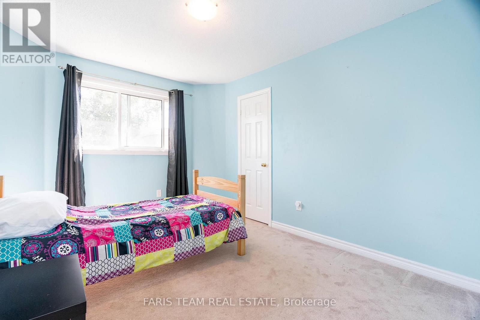 13 JESSICA DR