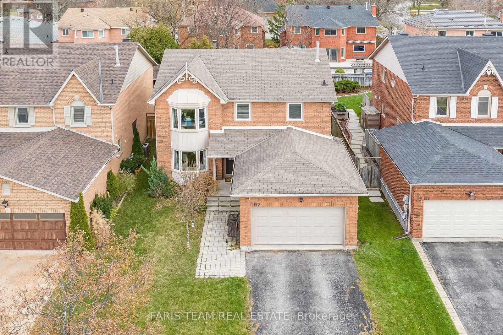 97 GOLDEN MEADOW RD