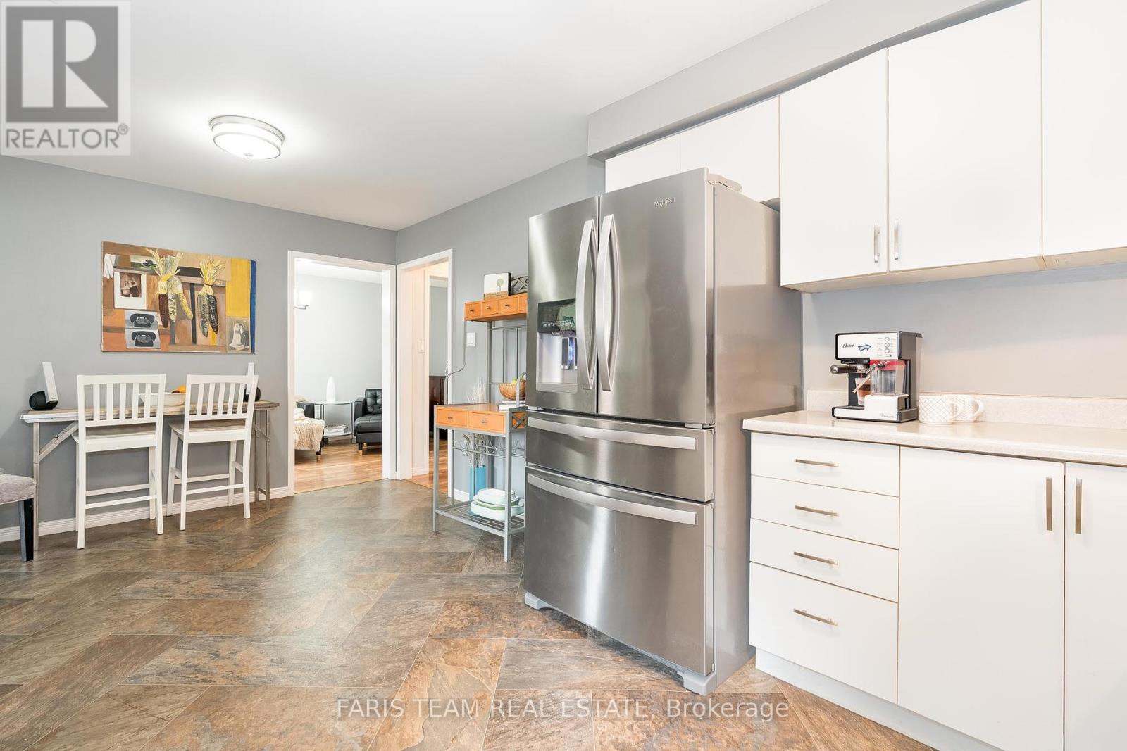97 GOLDEN MEADOW RD