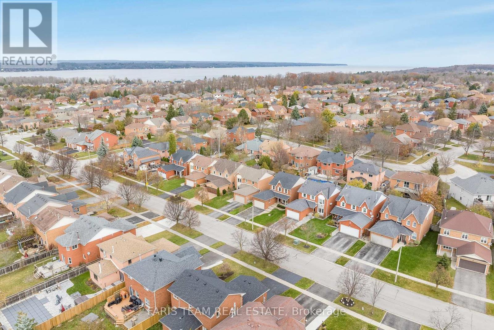 97 GOLDEN MEADOW RD
