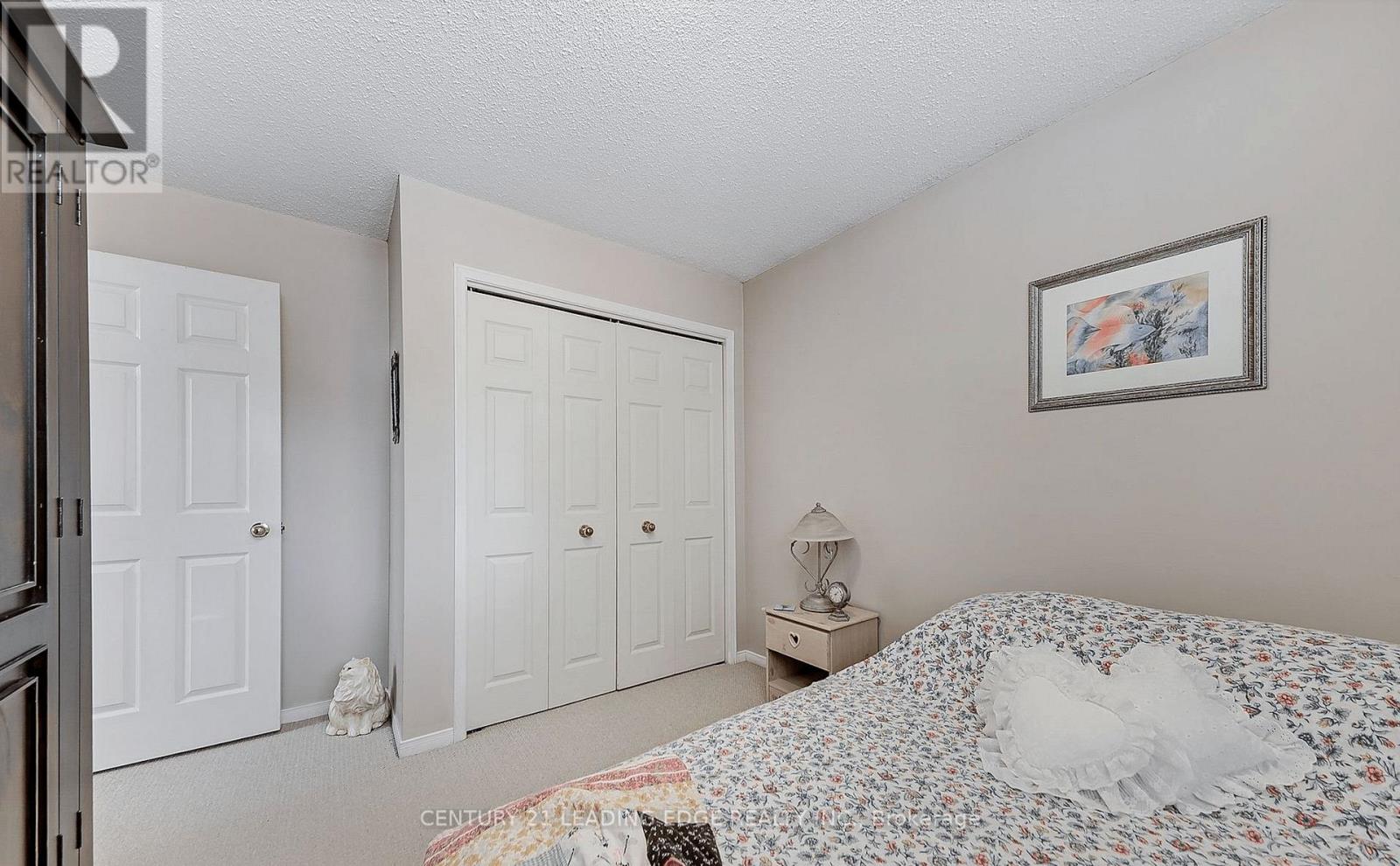 5 RICHLER CRES